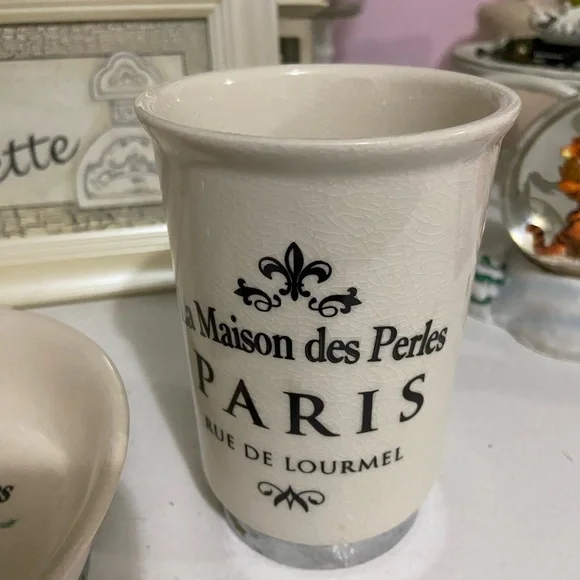 Paris Bath Accessory Set - Cream - Picture 2 of 10